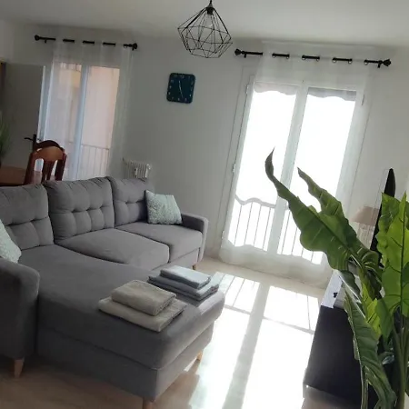 Confortable 2 Pièces Entre Menton Et Monaco Avec Parking Privé Appartamento *